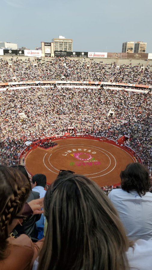 Mariafdezv's tweet photo. subnormales...
#NoALasCorridasDeToros https://t.co/9URc2QhKPM