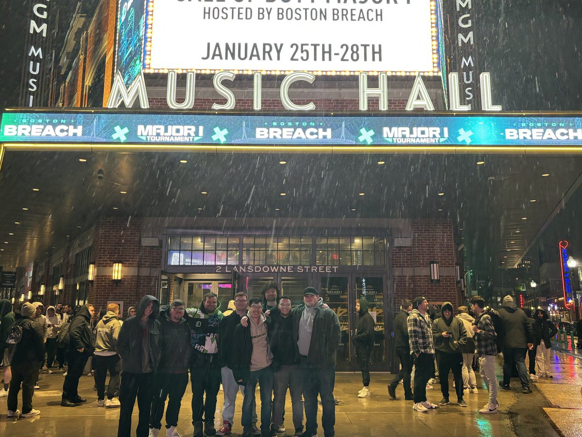 CoDRecLeague's tweet photo. Another successful event weekend ✅

Thank you to @balancepatch for hosting our Boston LAN, @BostonBreach for an amazing event, and congrats to @TorontoUltra on a dominate win! https://t.co/bOOvjzGD4o