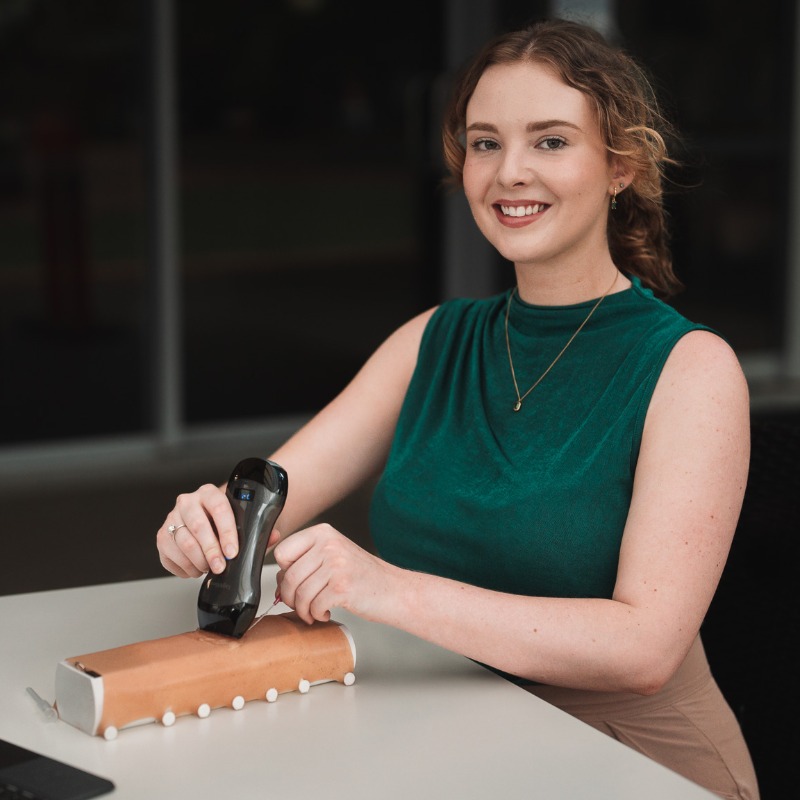 unisqaus's tweet photo. Saving lives... and the environment? 🌏

Recent #unisqgrad Georgia Poole has been working with doctors and researchers to develop a new clinical training tool that could help do both.

A must-read! 🩺