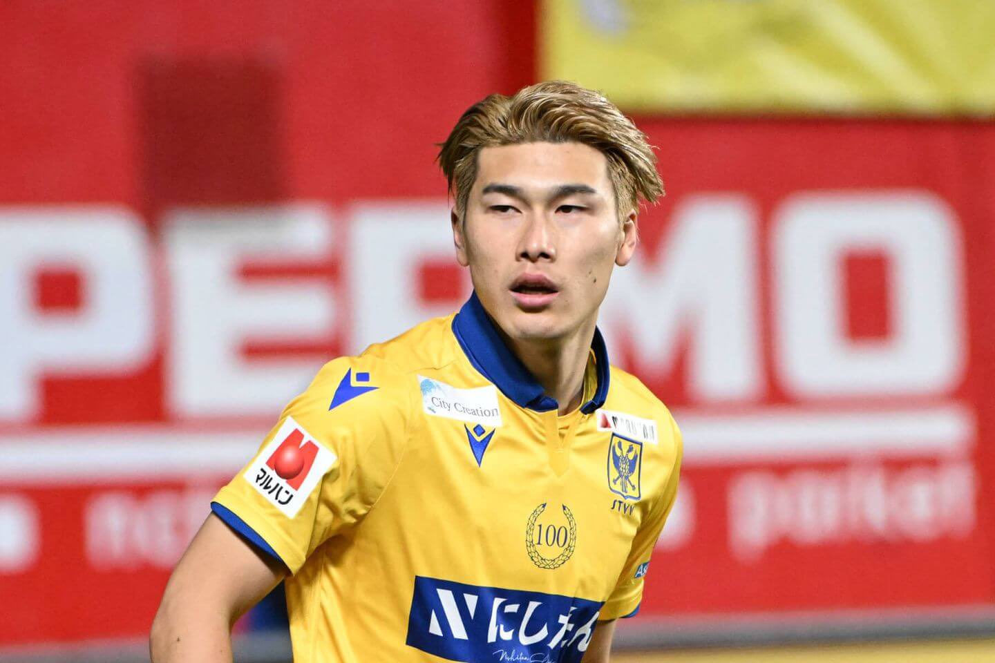 橋岡大樹 ユニフォーム ルートンタウン Luton Town HASHIOKA Daiki Hashioka橋岡大樹LutonTownに移籍。おめでとう🎉 - ほら