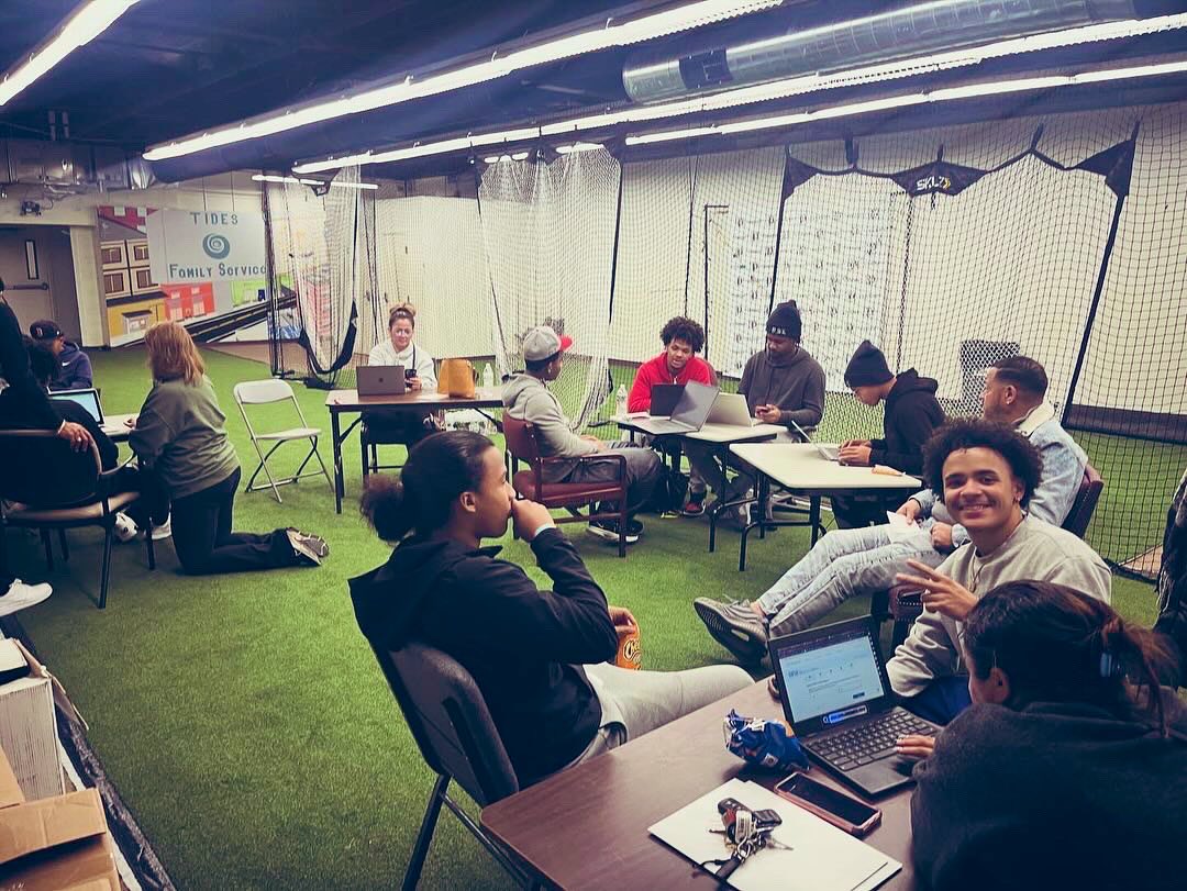 pslrisports's tweet image. in ‘24 Providence Sports &amp;amp; Leadership will highlight our supporters. We start by thanking an organization that needs no introduction but deserves many thanks from all PSL student-athletes,families, and stakeholders in R.I.  @POCFoundationRI. Here is POC’s support in action.