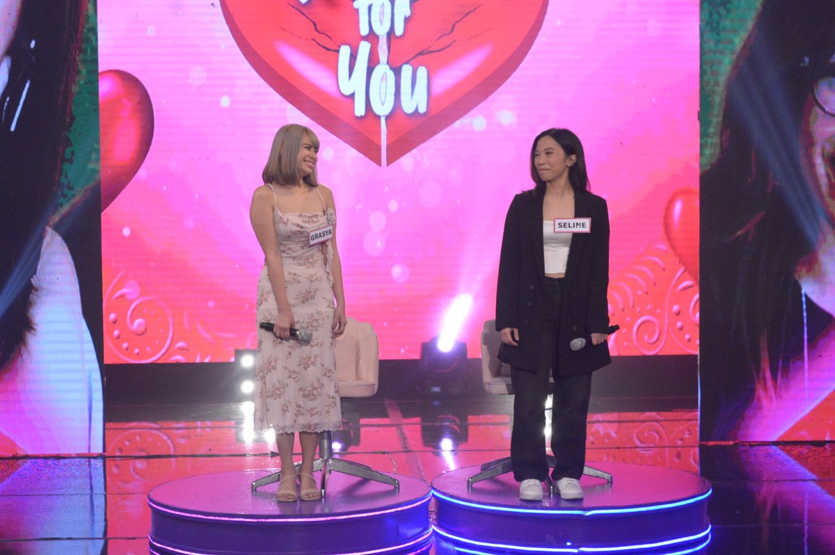 It's Showtime tweet media