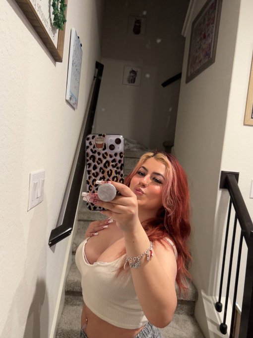 quickie 🫶🏻 https://t.co/t5rjZkpZhg