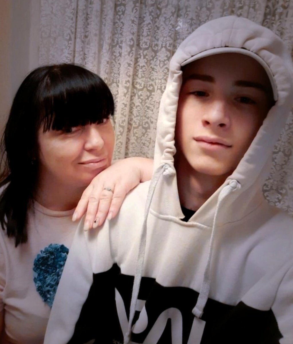 Кстати, 18 лет ❤️. На днях было. Сложный подросток. Но мы стараемся учиться жить.