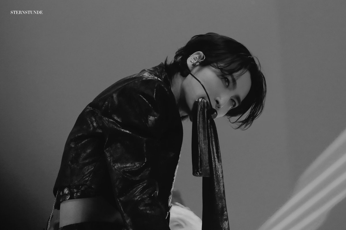 Sternstunde0403's tweet photo. 240127 서울 콘서트 D-1

♾️

#ATEEZ #SEONGHWA
 #에이티즈 #성화 #박성화  
 @ATEEZofficial https://t.co/5uP3vrIjNt