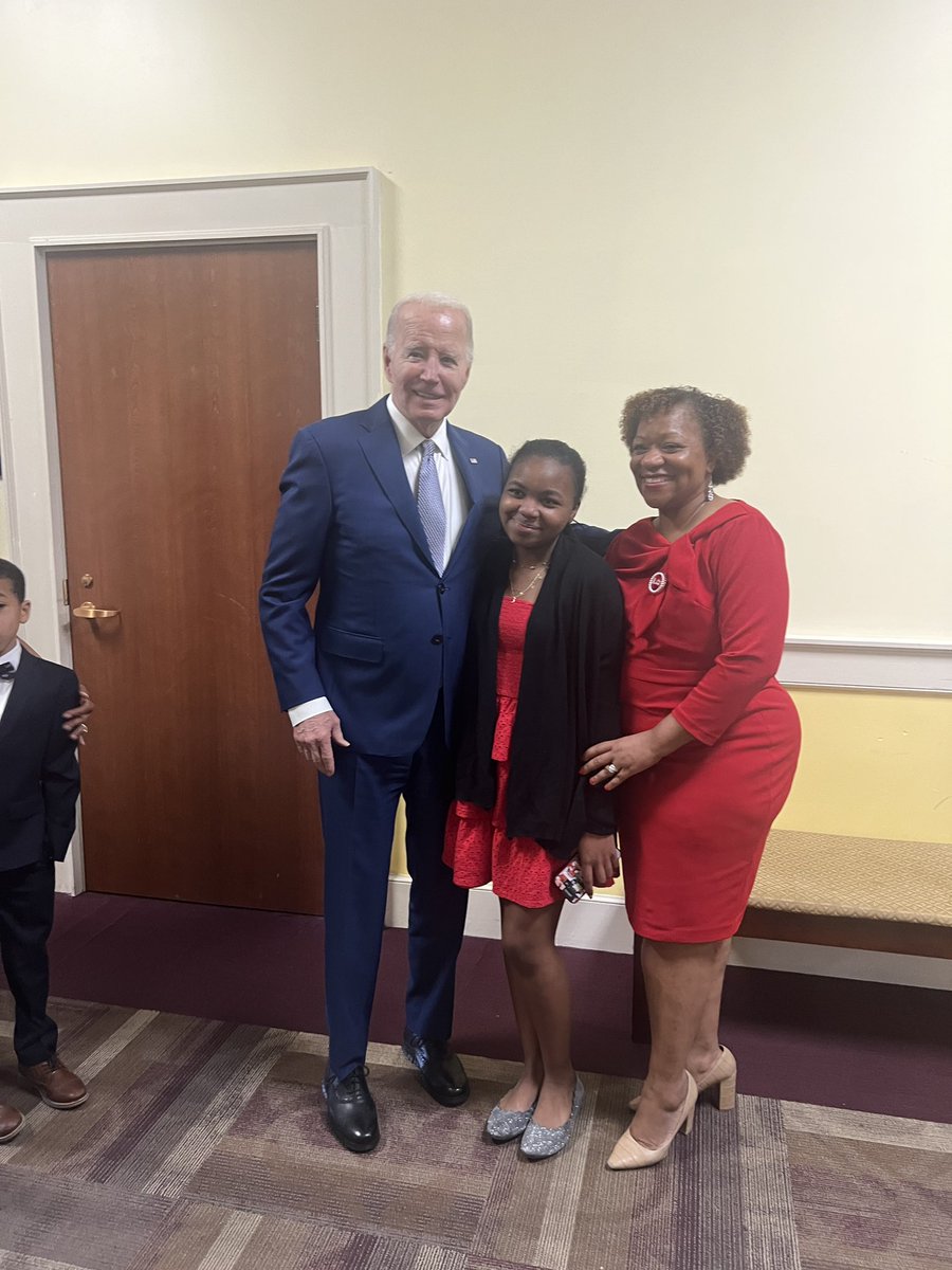 Tameika Isaac Devine tweet media