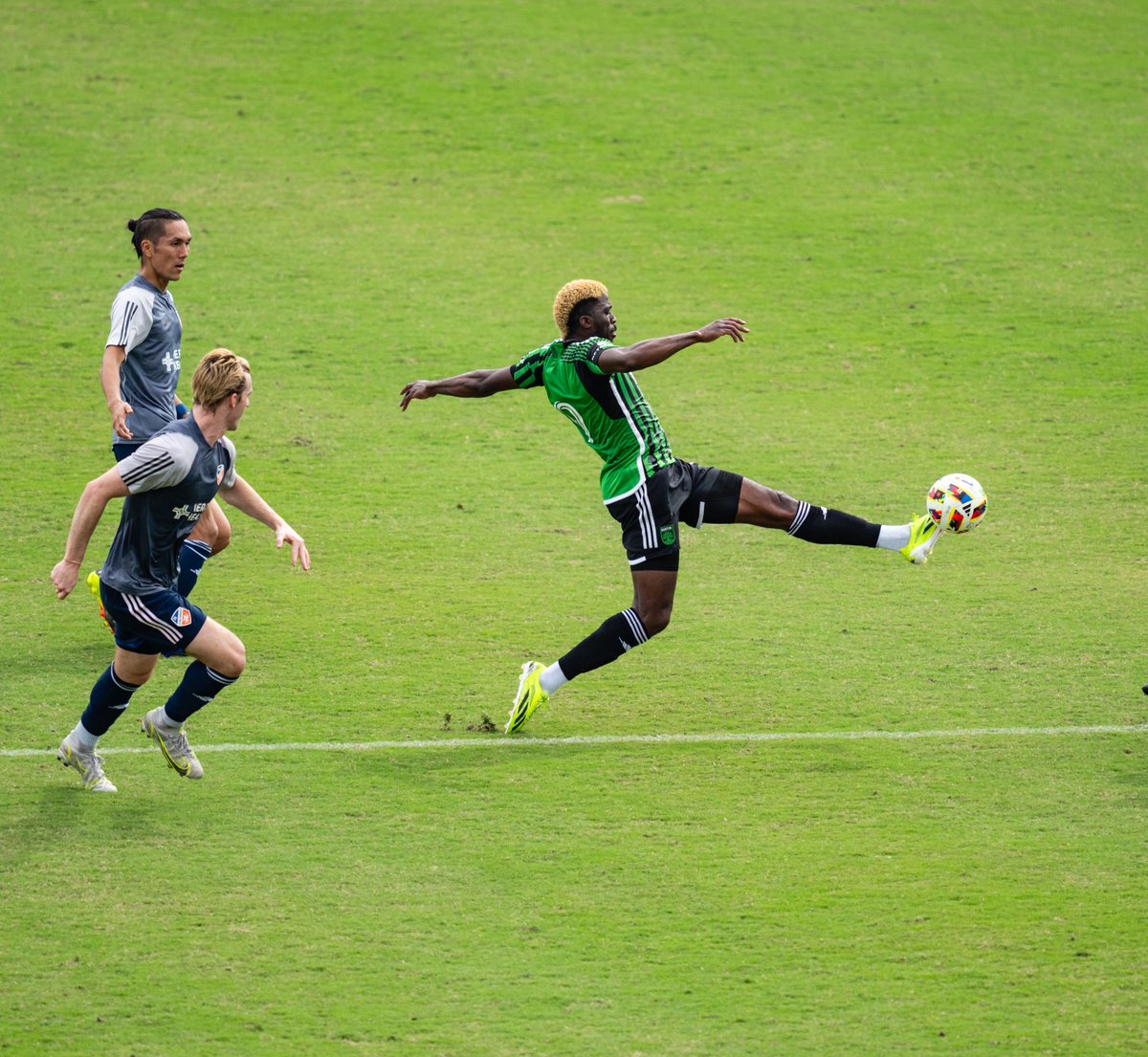 gyasinho's tweet photo. Preseason 🌴 https://t.co/XWzaQOgmbg