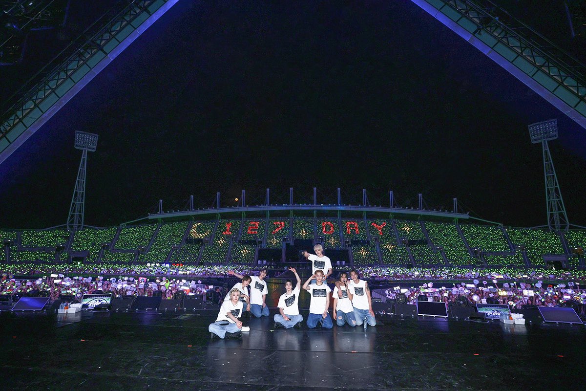 ‘전석 매진’ NCT 127, 방콕 스타디움 콘서트 5만 관객 열광!
썬더돔→임팩트 아레나→탐마삿 스타디움까지 ‘계단식 성장’의 표본!
‘공연의 神’다운 공연, 나날이 드높아지는 글로벌 위상!

n.news.naver.com/entertain/arti…

#NCT127 #NEOCITY #BANGKOK
#NEOCITY_THE_UNITY
#NCT127_NEOCITY_THE_UNITY