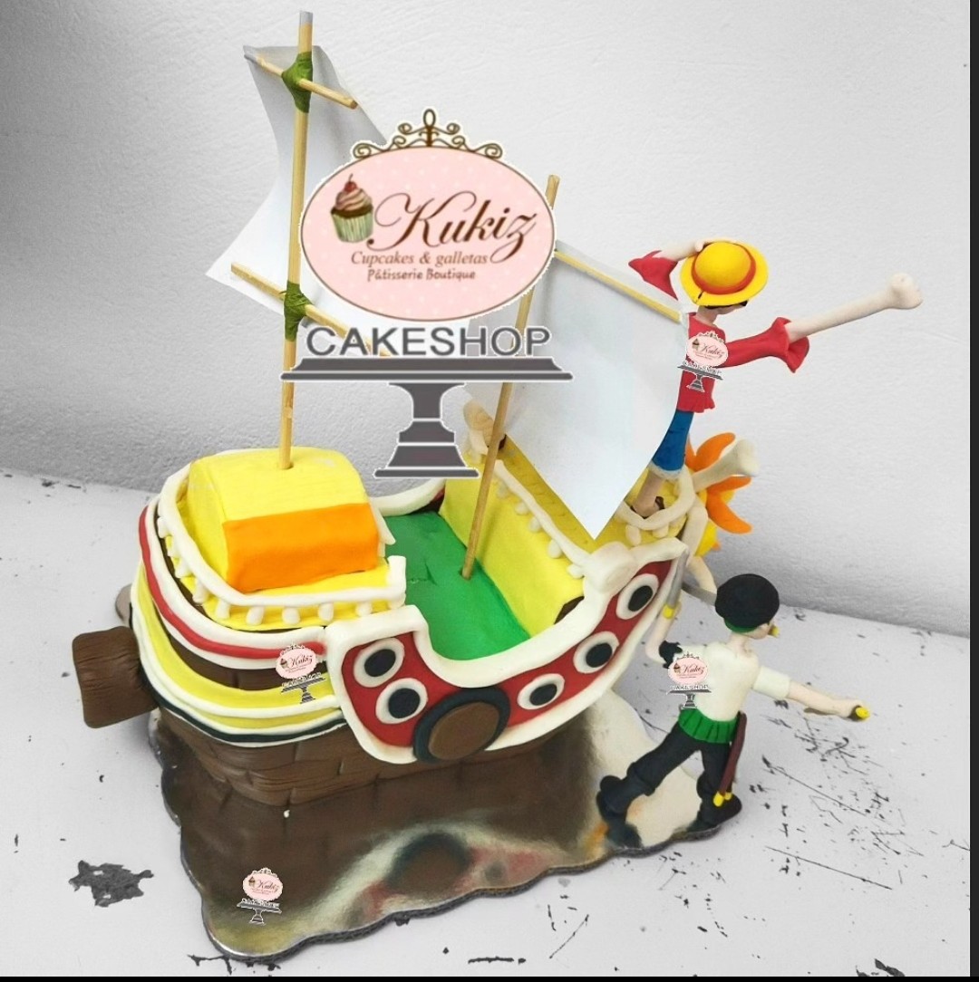 Espectacular🤩Hermoso🥰y sobre todo delicioso😋🤤#kukizlovers #gravitycake #OnePiece para 20 personas
#Cake piña coco relleno de queso crema #pastel
#Fondantfigure #caketopper #Nami #Luffy #Zoro #Sunny
#kukiz #bakery #cdmx #Mexico #Mexicocity
@OnePieceAnime @onepiecenetflix