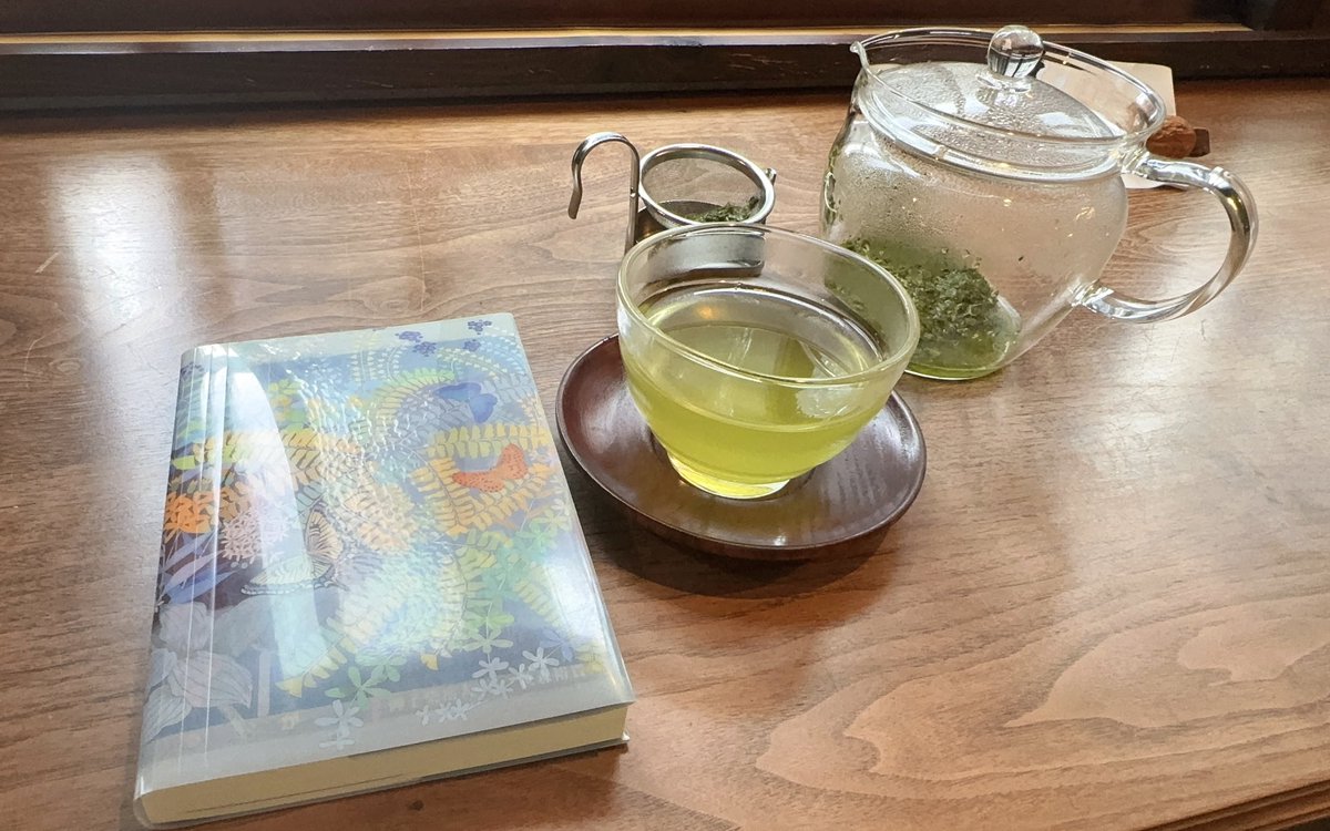 Monmocotarou's tweet photo. ちょっと一���🍵✨

#胡桃堂喫茶店 #ブックカフェ #国分寺 
https://t.co/qVa1opo1Xa https://t.co/8LYE8ywALR