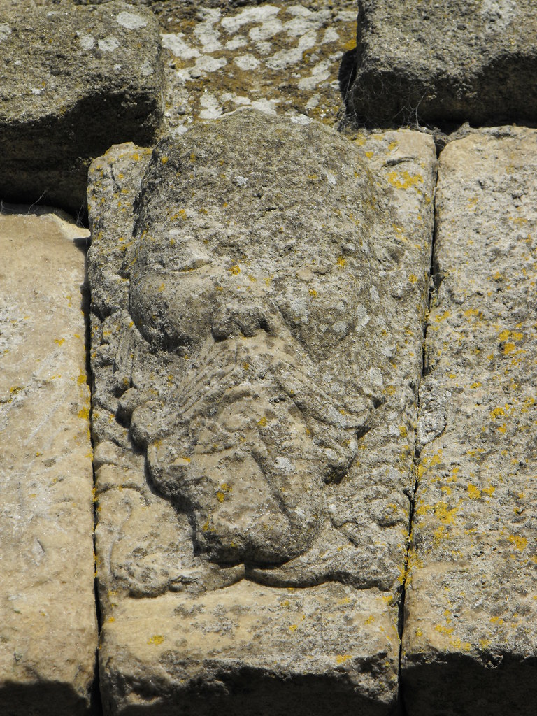 lorraineelizab6's tweet photo. 27 Jan: St Muirgein, abbot of Glenn Uissen/#Killeshin, Co. #Laois. Killeshin/Cill Uisean means "church of [the glen of] Uise"; named after one of the abbots. Monastery founded 5/6th C by St Diarmait or St Comgan his son. 12th C romanesque doorway at site. https://t.co/f5KdrsnOji https://t.co/fNCbsyAcZS