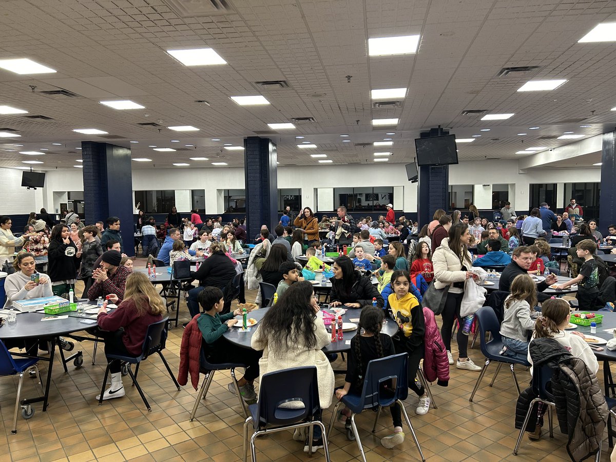What a great turnout for our PTO sponsored Bingo night… we had a blast!
