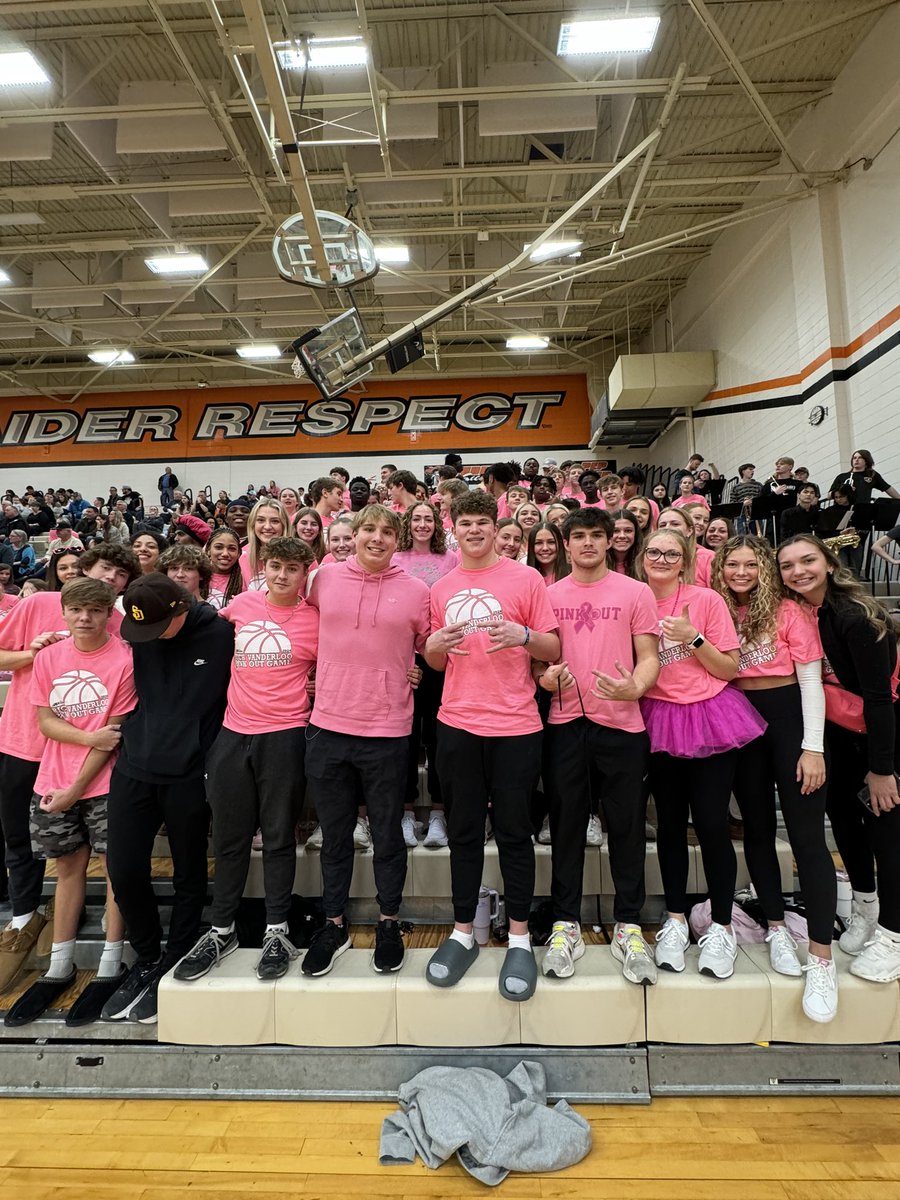 PINK OUT!!!!
🎟️🩷🎟️🩷🎟️