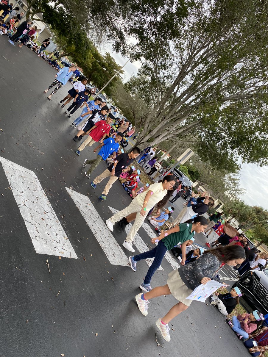 A quick view of our Literacy Week! So many pictures to post! Here’s to believing in our”shelves”! We had read alouds, a visitor, a vocabulary parade, and flashlight reading! <a href="/GGEseagulls/">GGE Seagulls</a> <a href="/collierschools/">Collier County Public Schools</a> <a href="/CCPSElemELA/">CCPS Elementary ELA</a> <a href="/iReady/">i-Ready</a>