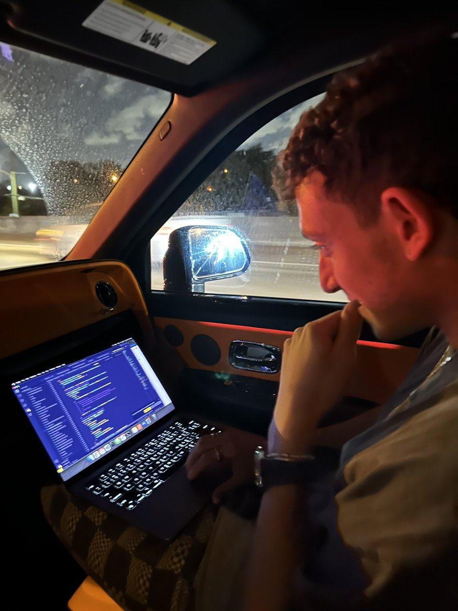 LucaNetz's tweet photo. He’s working @0xLoMel https://t.co/UX6lclhxU6
