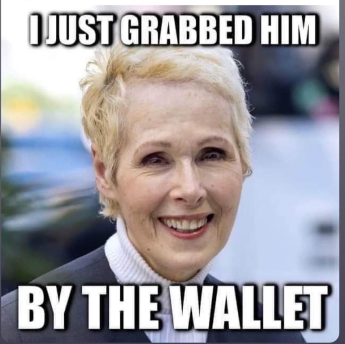 sanchez_ju18751's tweet photo. Ouch!  😹$83.3 Million to E. Jean Carroll.  If Mr. Trump doesn't pay, then liens will be filed against his properties &amp; assets.  #HappyFridayEveryone #TrumpIsALoser https://t.co/R0MEeOdIWP