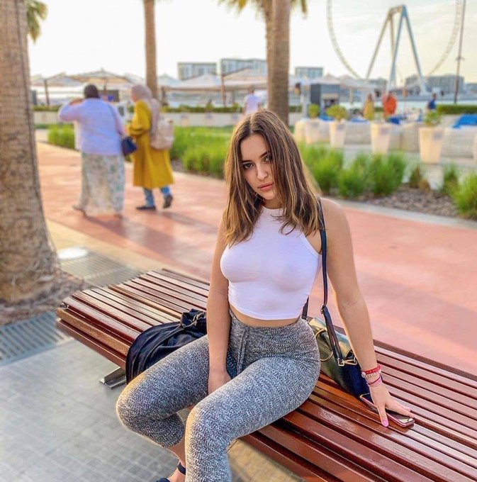 VMalthus7745's tweet photo. Nice to meet you  
Massage and sex in Kuwait  
New girls available  
WhatsApp：+96596093178  
#kuwaitmassage https://t.co/EZsTePZEQm