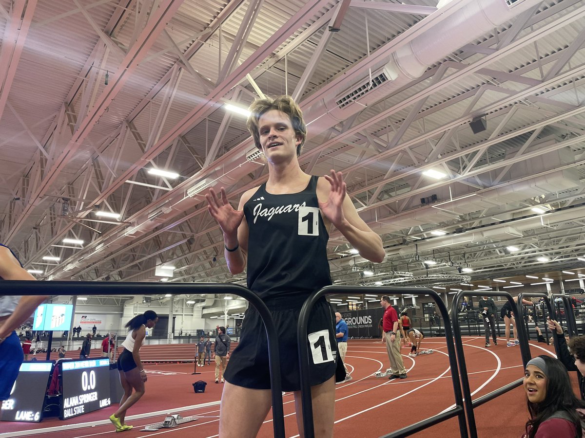iuindy_mxctf's tweet photo. NEW 5K SCHOOL RECORD‼️‼️

Andrew Whitinger runs a 14:14.71 to break Eric Hoffman’s previous mark of 14:16.21

@IUPUIJaguars https://t.co/ElfeYBgAXw