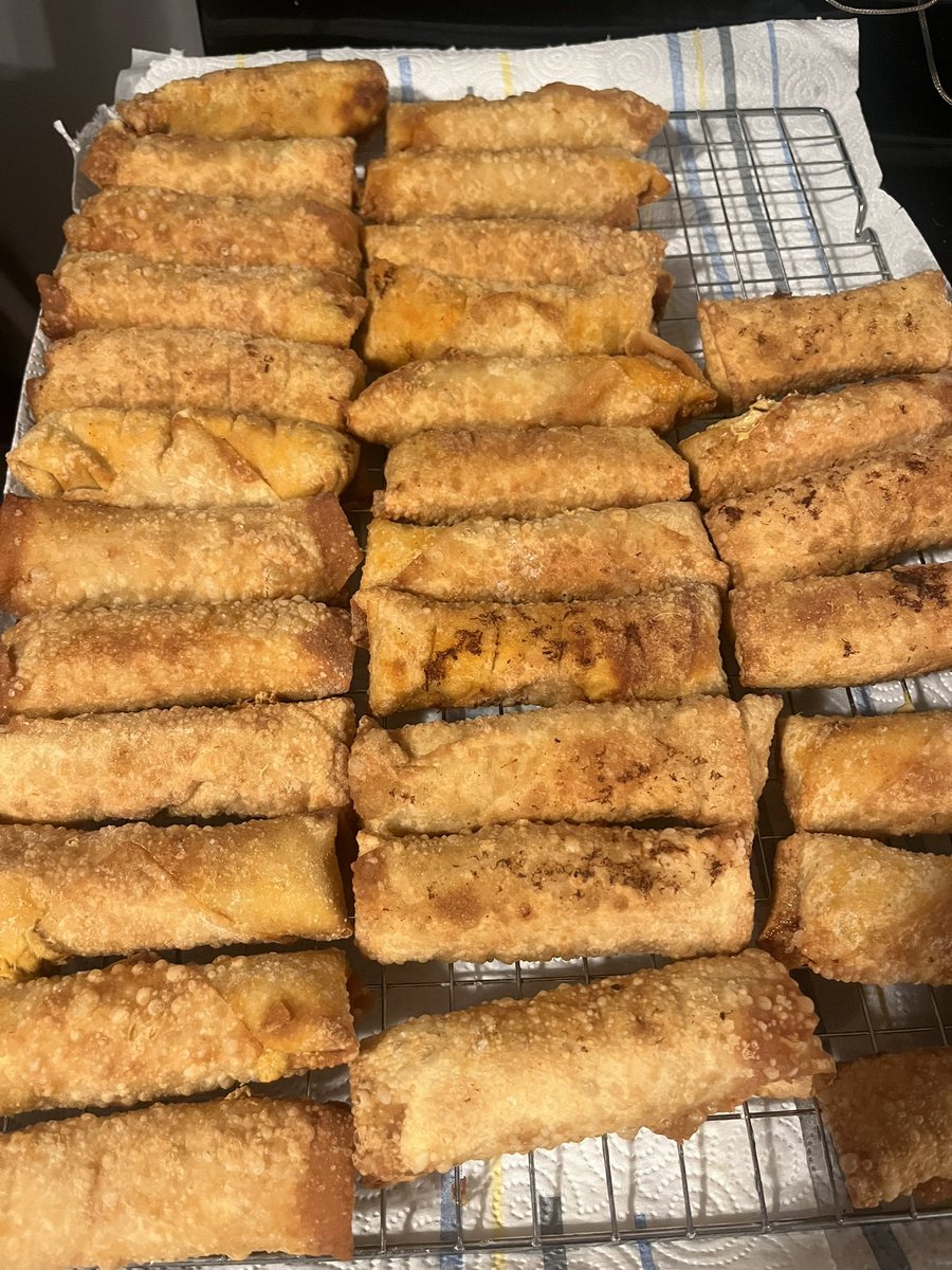 uswfishingjosh's tweet photo. Rabbit and pheasant Buffalo Wing egg rolls. @the_dadchef @michaelgdeck @716chef @stevenrinella  #meateater #hunttoeat https://t.co/0elf3u8Gia