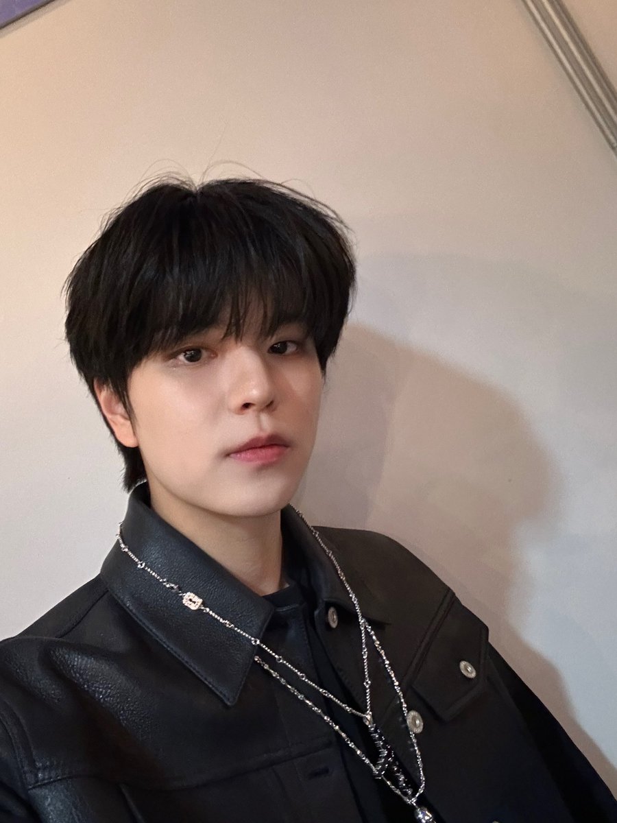 StrayKidsPosts's tweet photo. 🐶🫧 240127 https://t.co/5S0WH4mXvt