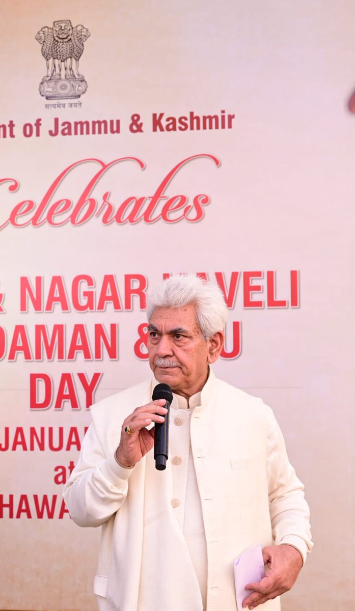 dar_Zubair_07's tweet photo. Heartiest greetings to the people of Dadra and Nagar Haveli & Daman and Diu UT on their #formation_day. Raj Bhawan celebrated incredible culture & achievements of UT. May Dadra and Nagar Haveli & Daman and Diu scale heights of progress & prosperity in the times to come: LG Sinha https://t.co/xRFRh05XfL