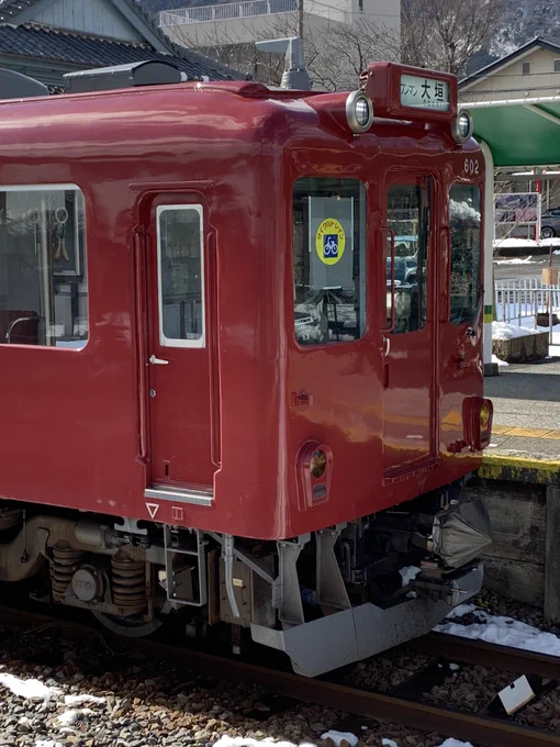 ここだけ'80年代前期の近鉄やしかし還暦間近とは思えんツヤテカぶり 