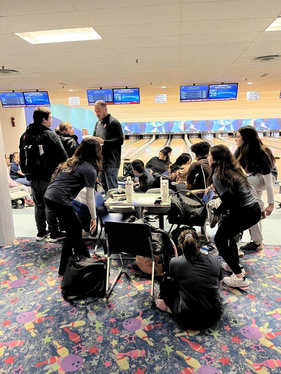 PHathletics's tweet photo. Pascack Hills took on Ramsey today in our first ever Unified Bowling Match! Great environment and amazing job by our kids! #GoBroncos #HillsPride https://t.co/PHFoAEa0Jl