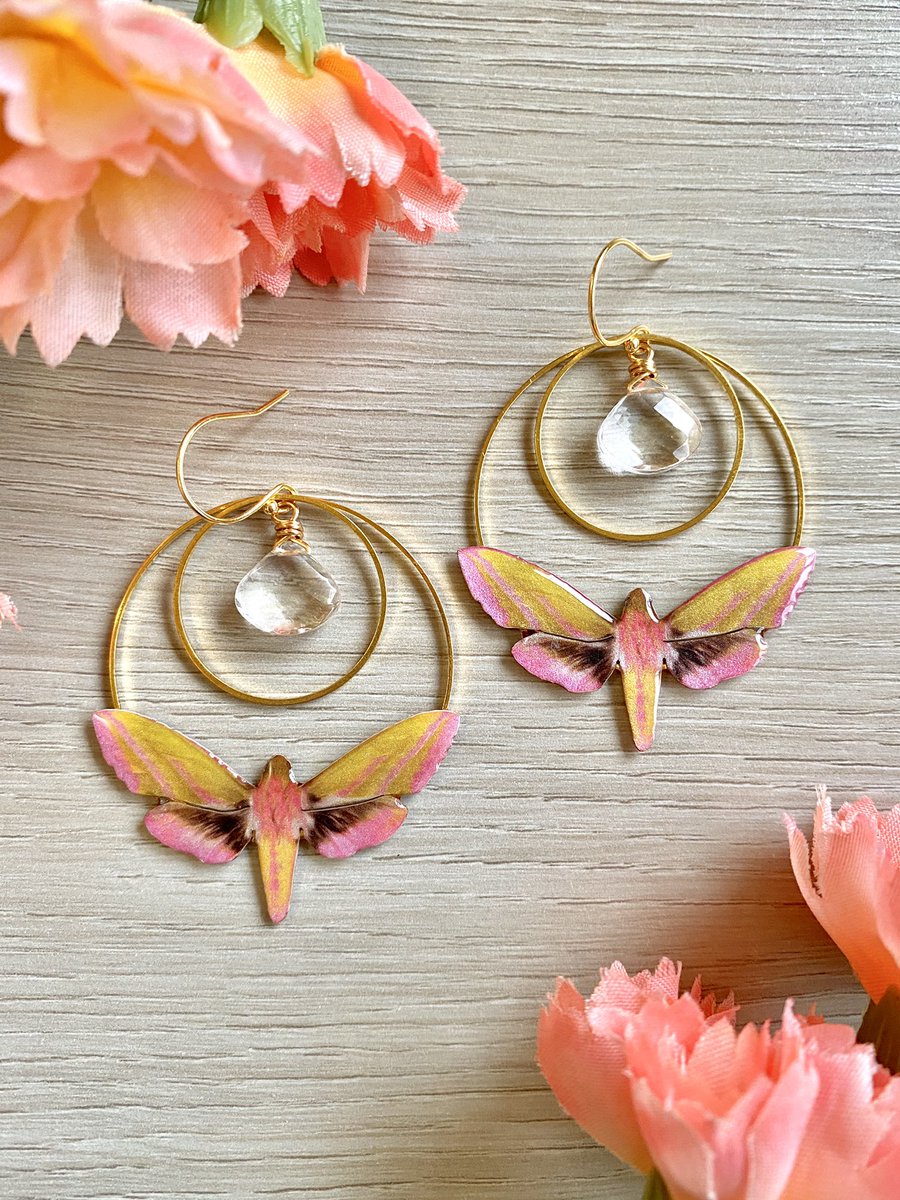 lunarseashop's tweet photo. is it too late to post these?? bc I just really couldn’t wait until tomorrow 💕 https://t.co/GUIq2M6h6N
