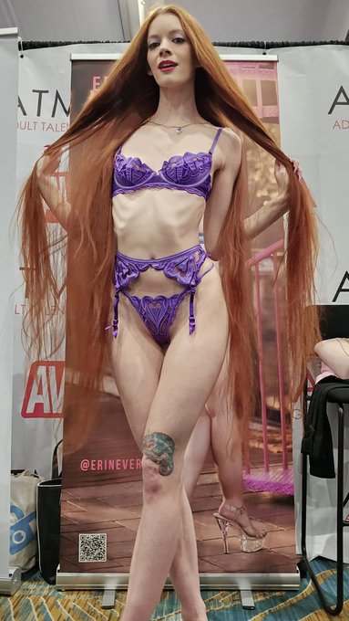 Day 3 of @AEexpo! https://t.co/3LQk407zMT<a class="tags" href="/tag/aeexpo">@aeexpo</a>