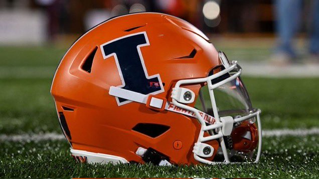 Blessed to receive my first d1 offer to play football at U of I!!🟠🔵@CoachJamison @CoachElder54 @BretBielema @mattzilz @EDGYTIM @AllenTrieu