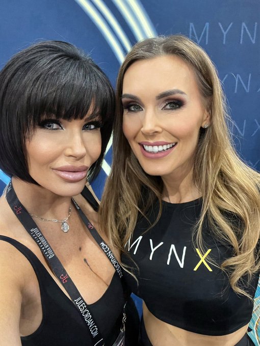 My I present to you the gorgeous @TanyaTate 🤍 https://t.co/2rag3kIgKB<a class="tags" href="/tag/tanyatate">@tanyatate</a><a href="/tag/hohoho"class="tags"><span>#hohoho</span></a><a href="/tag/december"class="tags"><span>#december</span></a><a href="/tag/capricornseason"class="tags"><span>#capricornseason</span></a><a href="/tag/santasfav"class="tags"><span>#santasfav</span></a>