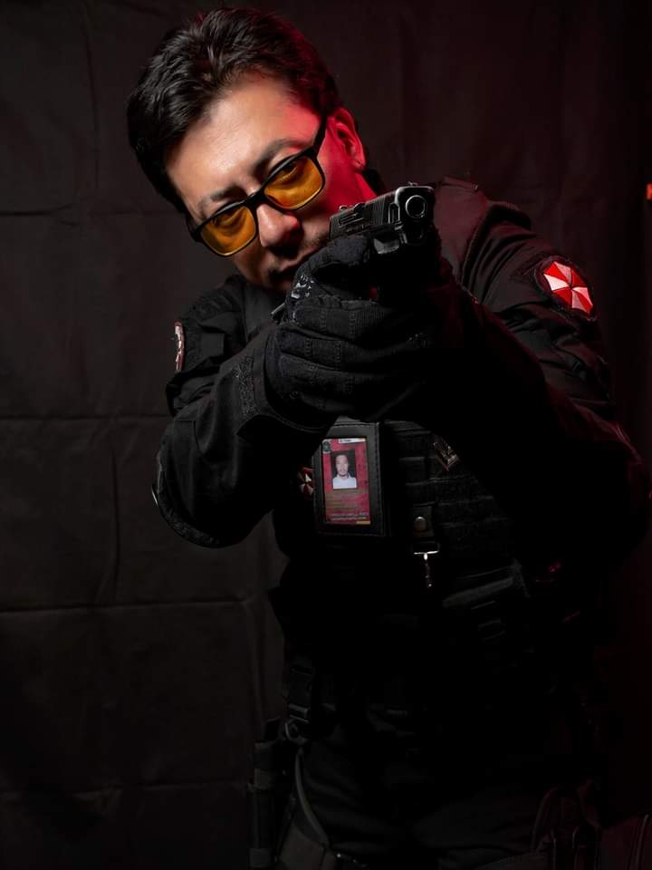 #Cosplayers Umbrella siempre cuidando de ti. 

#ViernesDePalomitas