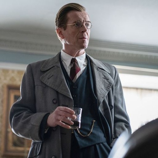 FanFunDamian's tweet photo. 'A Spy Among Friends' with Damian Lewis, Guy Pearce, Anna Maxwell Martin and Stephen Kunken make it to the NY Times 'Best TV Shows of 2023' list! https://t.co/9OfWGkeLmx #DamianLewis #GuyPearce #AnnaMaxwellMartin #NickMurphy #AlexCary #BenMacIntyre #ASpyAmongFriends https://t.co/iRt8L741HC