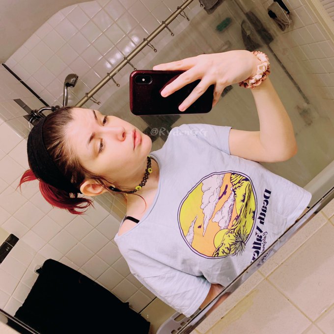 but don&rsquo;t take love off the table yet ☀️✨ https://t.co/RGa4Tmg6Ad<a href="/tag/mvsales"class="tags"><span>#mvsales</span></a>