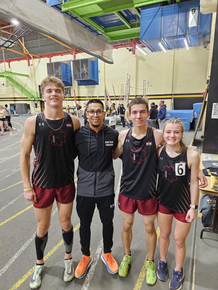 5k school records fall!

Bethany  Schrag with a 19:50.59!

Marcus runs under the previous school record, and Luke sets the new school record at 16:26.25!

#BethelCollege
#trackandfield