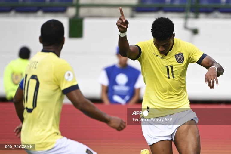 Brasil, con la pegada del dúo Endrick-John Kennedy, y Ecuador se acercan a la fase final del Preolímpico sudamericano hacia #París2024.

Venezuela, último rival en pie en el Grupo A.

Resumen de la jornada ▶️ es-us.noticias.yahoo.com/brasil-ecuador… #AFP <a href="/AFPespanol/">Agence France-Presse</a> / Fotos: @FedericoParra