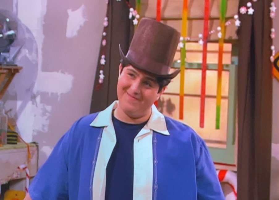 kaileyaforrest's tweet photo. the new willy wonka movie goes crazy https://t.co/qC85L3iYrc