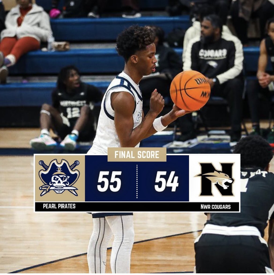 Pirates win! 🏴‍☠️🏴‍☠️