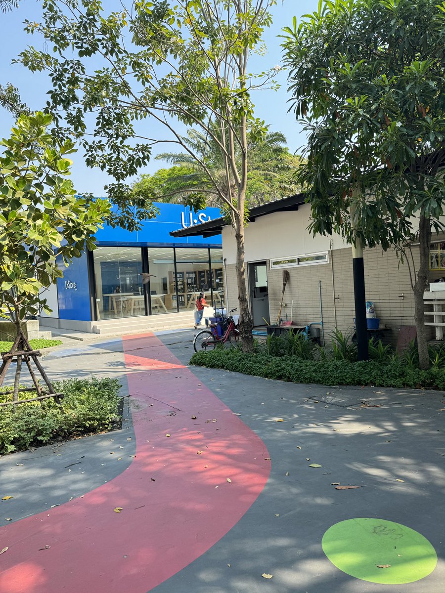 iicansay's tweet photo. ย้ายที่แล้วค่า มาตรง u store ตรงข้าม hotto bun นะคะ #cansayupdate https://t.co/Vo55yN5pEe