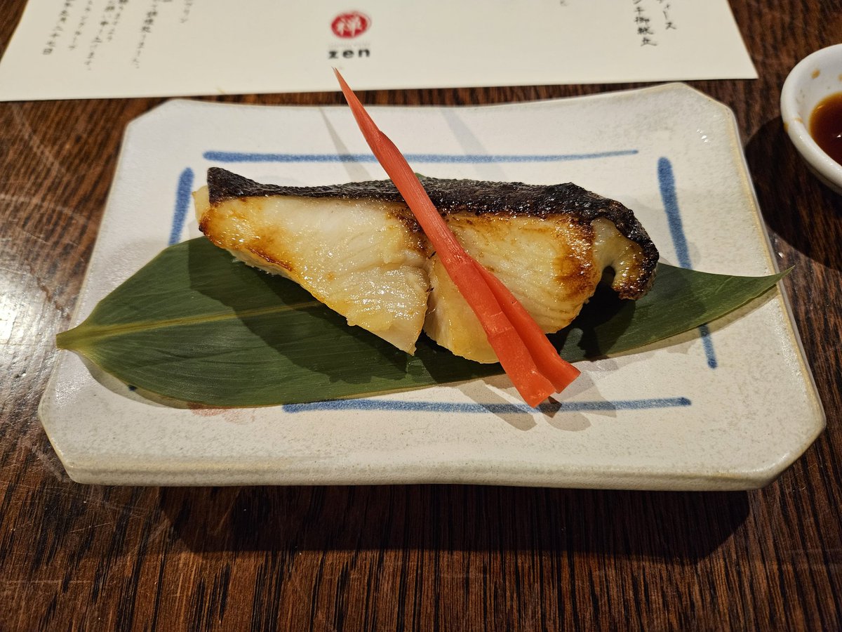 zaichishka's tweet photo. I was so full, I couldn't finish the rice and miso soup. I did have room for the kinako tofu pudding with brown sugar sauce, however #BetsuBara https://t.co/RTbUTntkPu