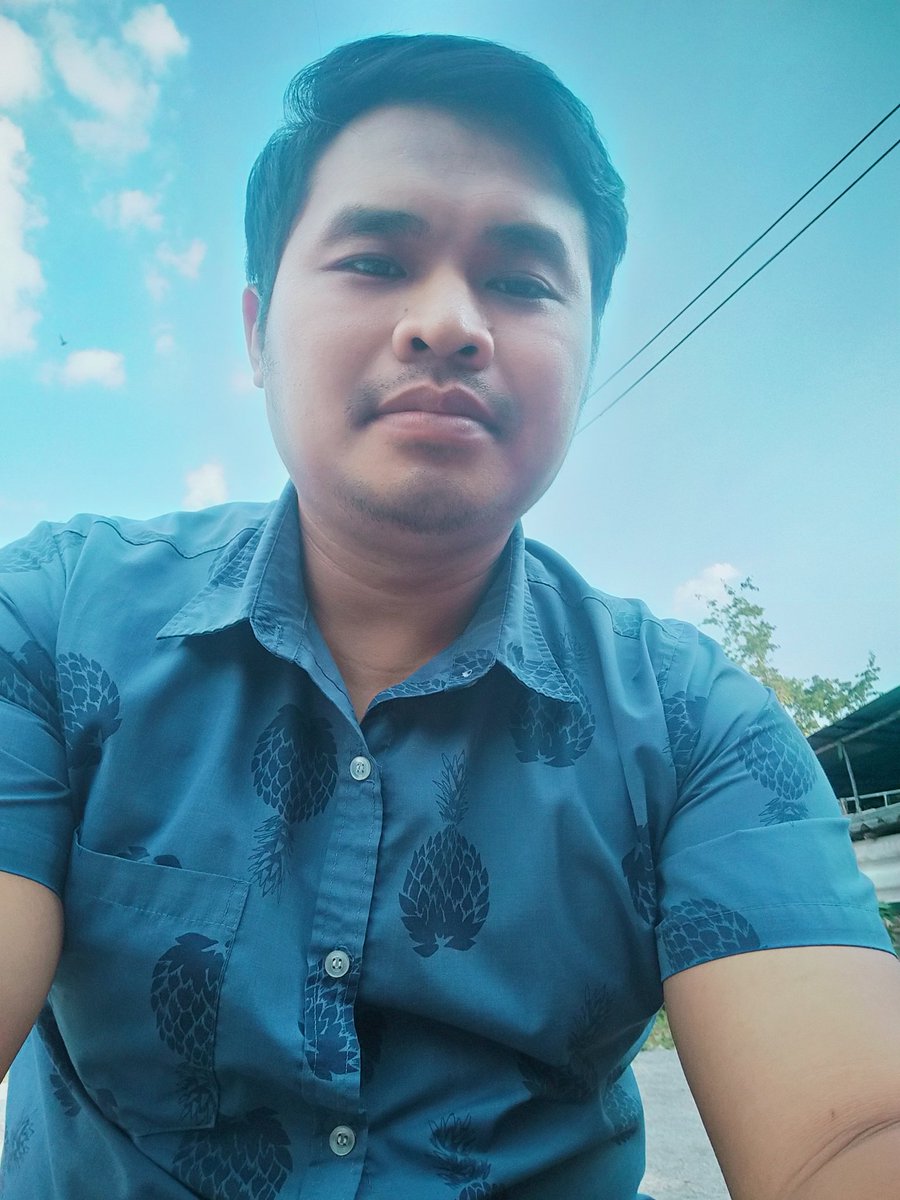 suttalapo's tweet photo. ปวดตัวปวดไหล่ https://t.co/AO0ZPTC2sp