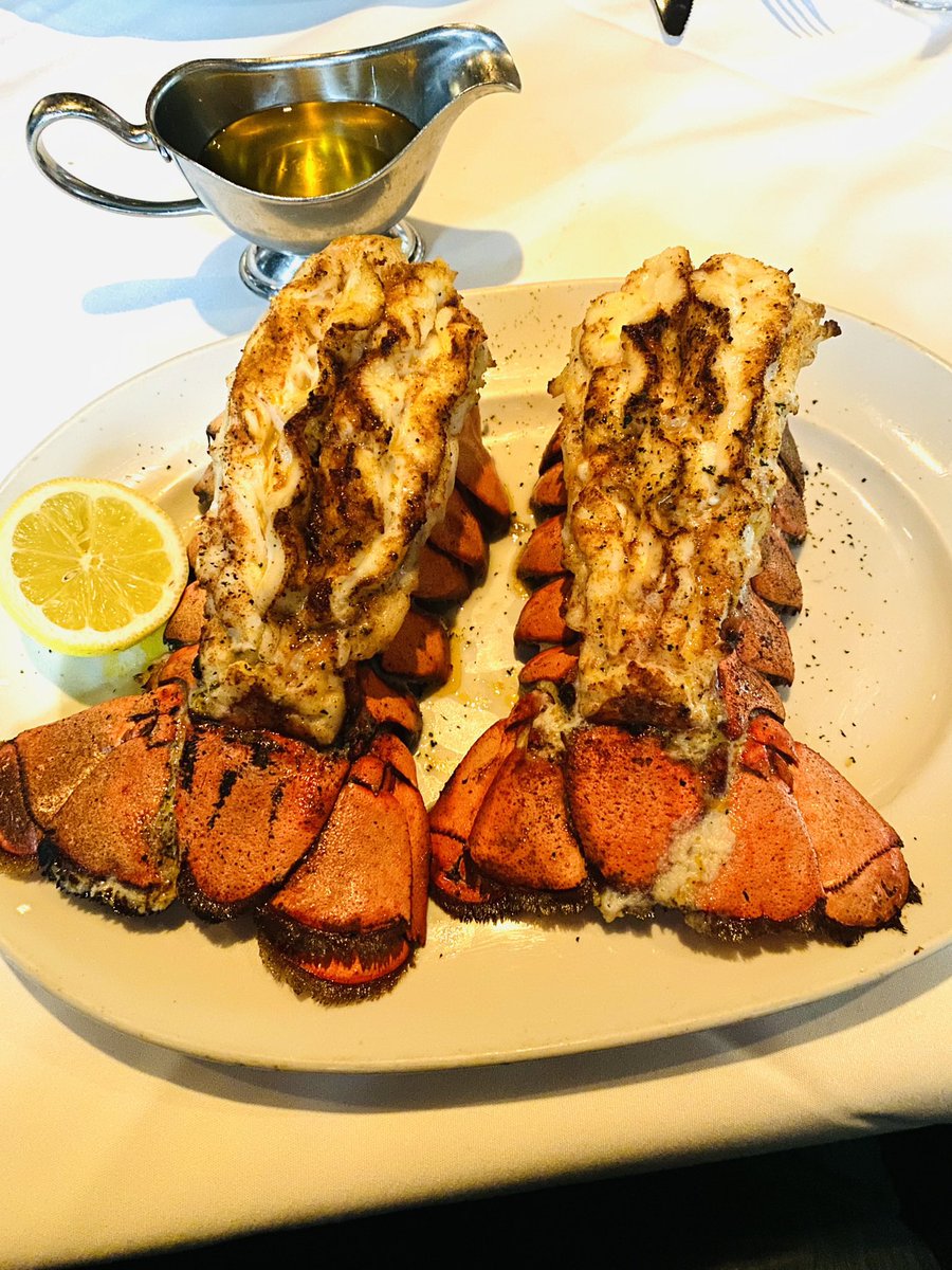 RenferdJoseph's tweet image. Each week I celebrate my wins (big or small) by doing something I truly enjoy. This week brought about a new partnership and a new perspective. Reflected on #Restraint #Resiliency #Refocus #Reward #CelebrateYOU