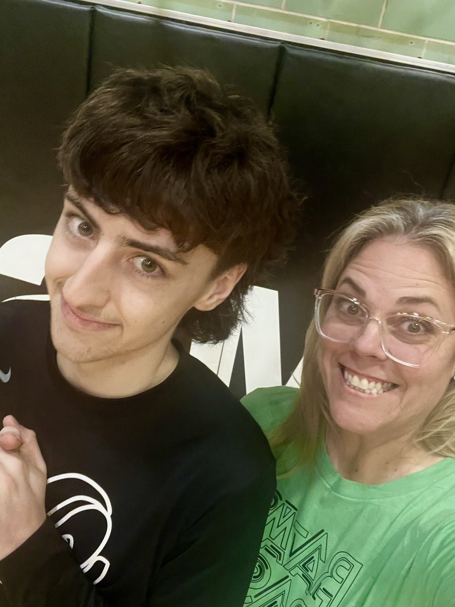 Katie Outlaw tweet media