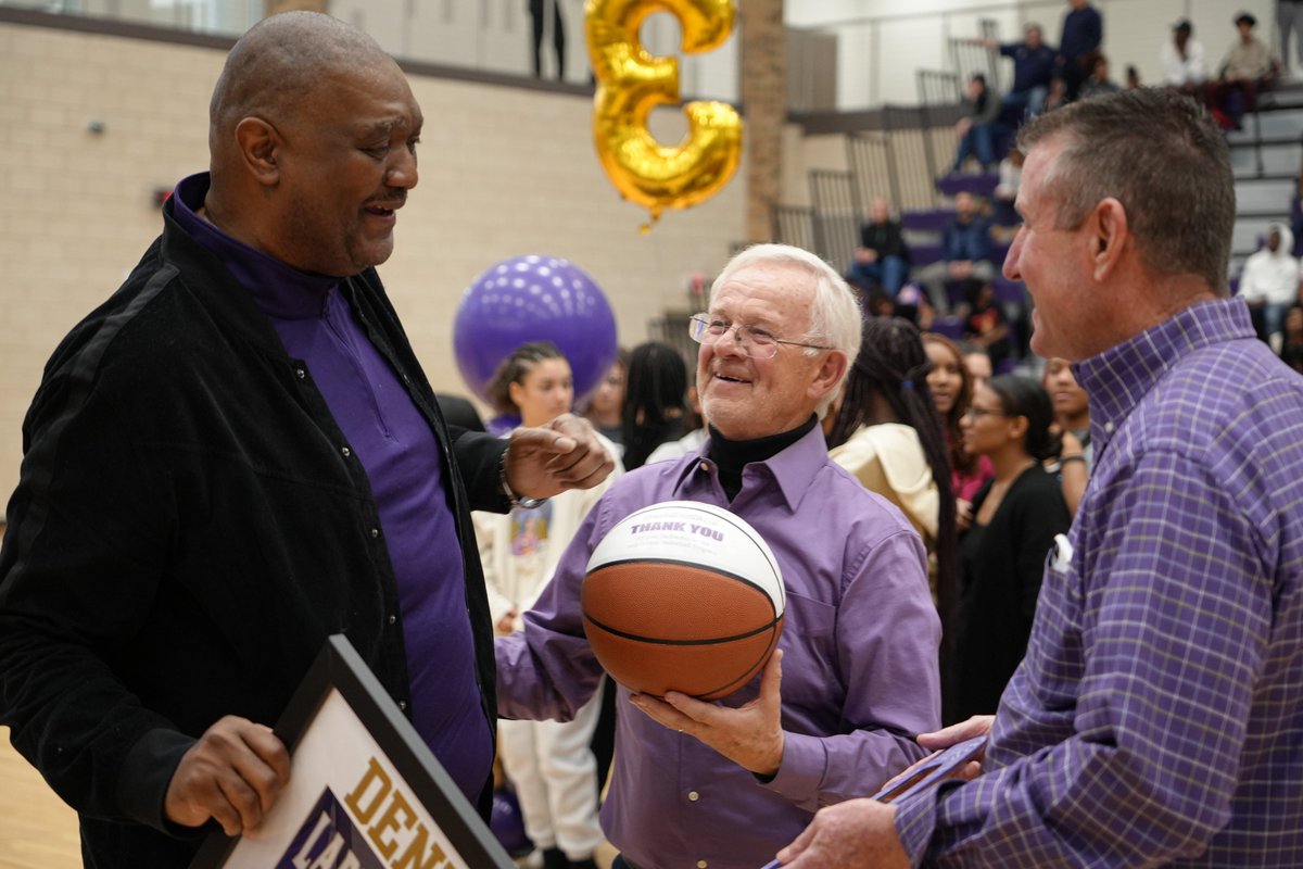DentonISDSports's tweet photo. 𝗖𝗼𝗻𝗴𝗿𝗮𝘁𝘂𝗹𝗮𝘁𝗶𝗼𝗻𝘀 𝘁𝗼 𝗖𝗼𝗮𝗰𝗵 𝗪𝗶𝗹𝗹𝗶𝗮𝗺𝘀 𝗼𝗻 𝗵𝗶𝘀 𝟯𝟬 𝘆𝗲𝗮𝗿𝘀 𝗼𝗳 𝗰𝗼𝗮𝗰𝗵𝗶𝗻𝗴. 𝗪𝗲 𝗰𝗲𝗹𝗲𝗯𝗿𝗮𝘁𝗲𝗱 𝗵𝗶𝘀 𝗿𝗲𝘁𝗶���𝗲𝗺𝗲𝗻𝘁 𝘁𝗼𝗻𝗶𝗴𝗵𝘁 𝗮𝗻𝗱 𝘄𝗶𝘀𝗵 𝗵𝗶𝗺 𝗮𝗹𝗹 𝘁𝗵𝗲 𝗯𝗲𝘀𝘁. #𝙀𝙭𝙘𝙚𝙡𝙡𝙚𝙣𝙘𝙚𝙄𝙨𝙎𝙩𝙖𝙣𝙙𝙖𝙧𝙙

𝗣𝗵𝗼𝘁𝗼𝘀: https://t.co/ecAVcxwO7d