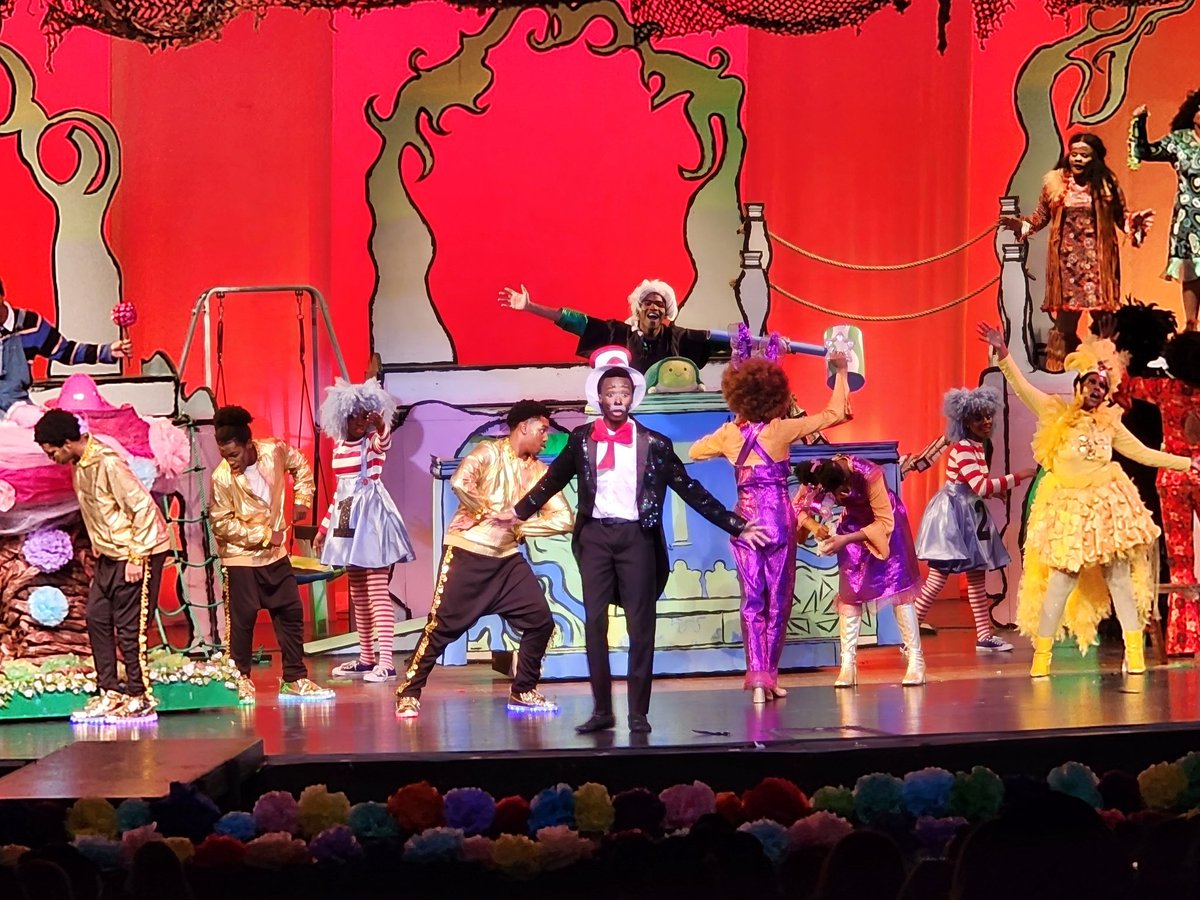 Tomorrow is your last chance to catch the talented CHISD High School students in action! Seussical The Musical promises an unforgettable experience. Special shoutout to Kiersten for doing a fantastic job! 🌟 Don't miss it! #SupportLocalArts #CHISDHigh #SeussicalMagic