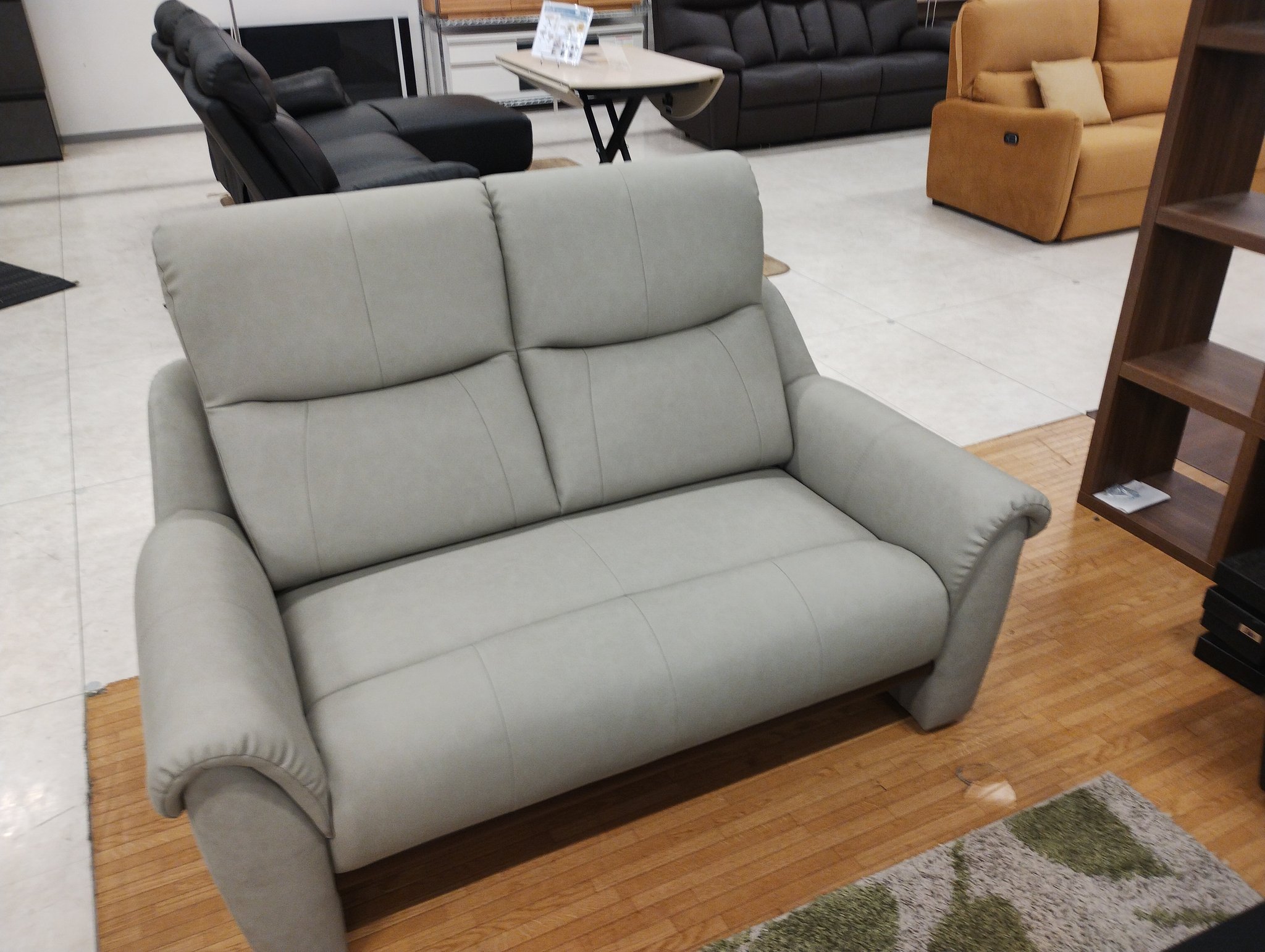 愛品館 江戸川店 ソファ】 Inter LIVAX（馬場家具）アセーナル 3P