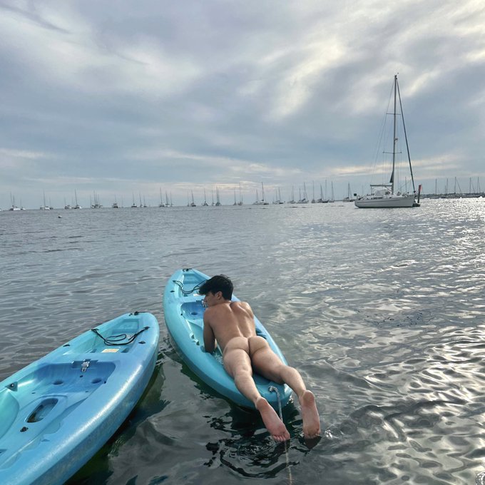 Boaty 🍑  (part 2) https://t.co/XVdaDOEzF3