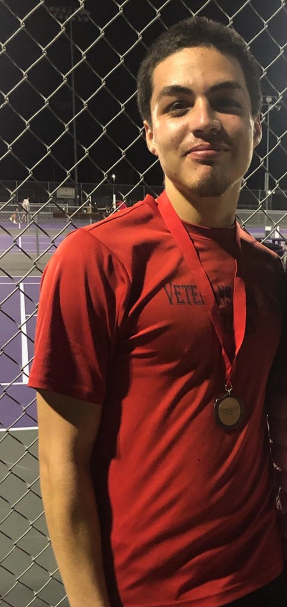 What a great tournament. These players came to play and they played hard. Ryan Santana and Addison Kardos 3rd place MXD, Ivy Adkins and Isabel Sencion doubles consolation champions, and Nick Alaniz JV Singles 3rd place. @JISD_ATHLETICS @JudsonISD @SAVeteransHS @vmhs_TnF @VMHSABC