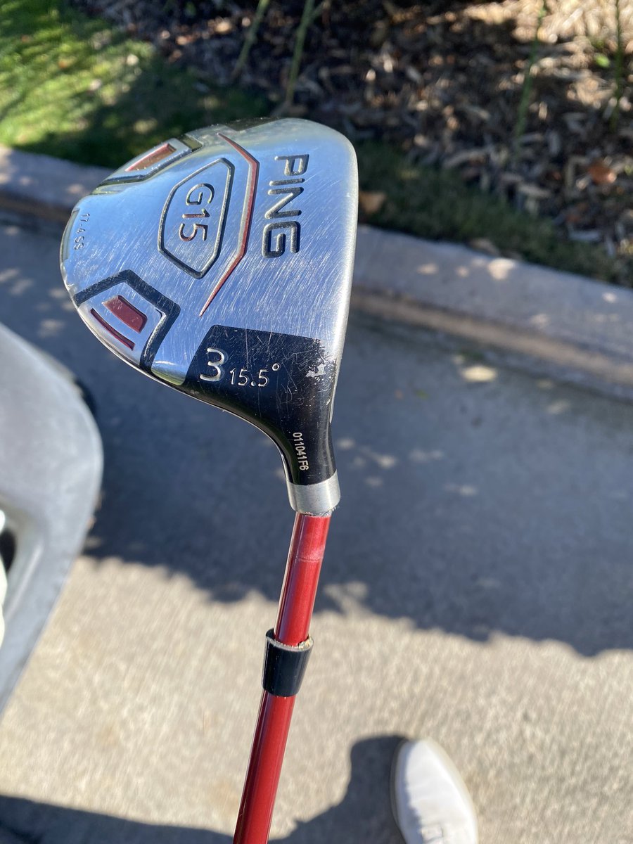 Journalism_Jack's tweet photo. Day 3 of tweeting @AmericanAir until they reimburse me for the golf clubs they destroyed. Quick reminder of how they treat their “valued customers”. https://t.co/4E3tOU2nqY