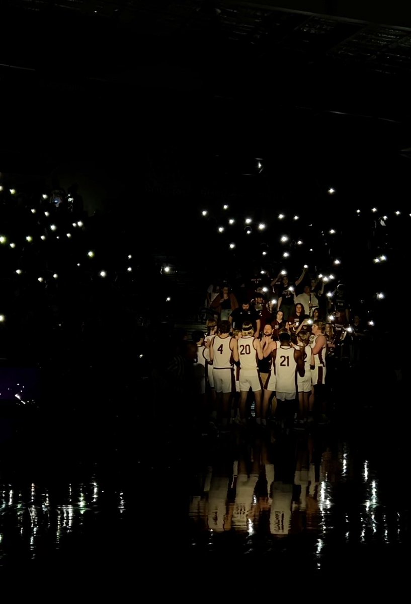 Hudson Basketball tweet media